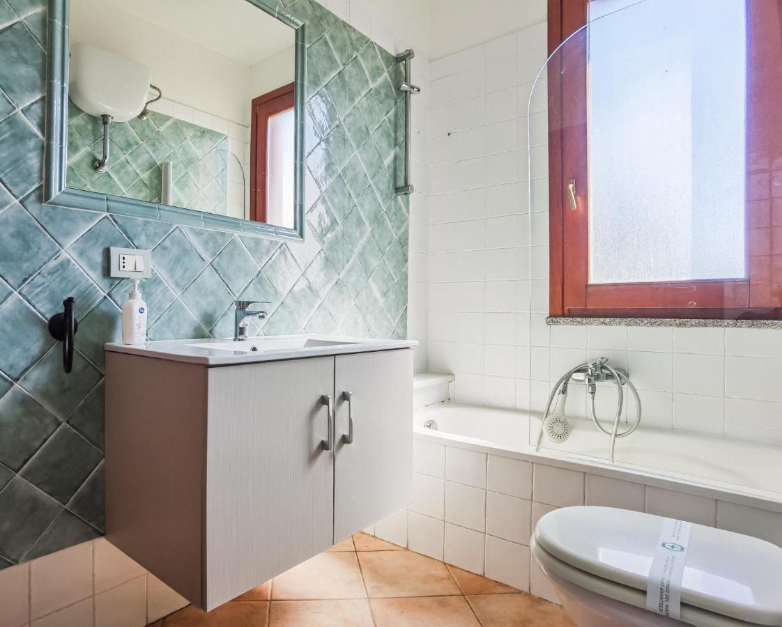 פולה Nora Guesthouse Rooms And Villas מראה חיצוני תמונה